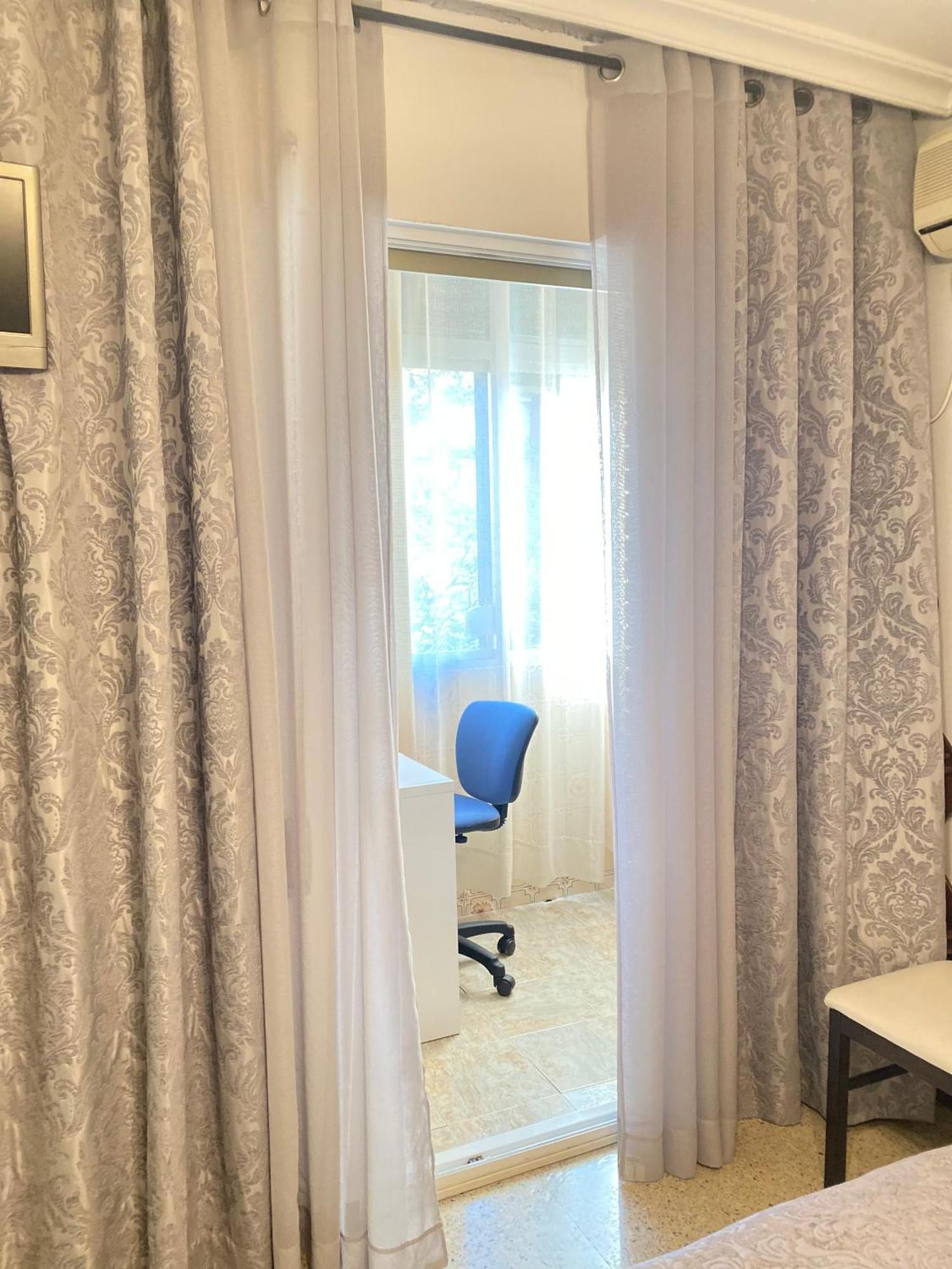 Shared Apartment! Piso Compartido! Общая Квартира! Sevilla Eksteriør bilde