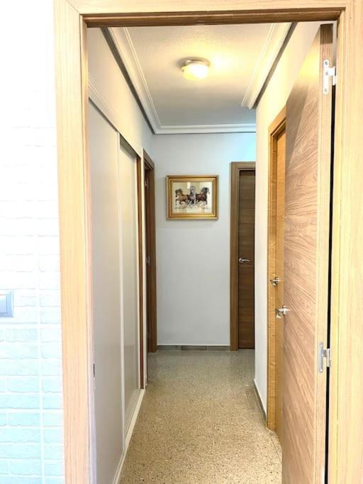 Shared Apartment! Piso Compartido! Общая Квартира! Sevilla Eksteriør bilde